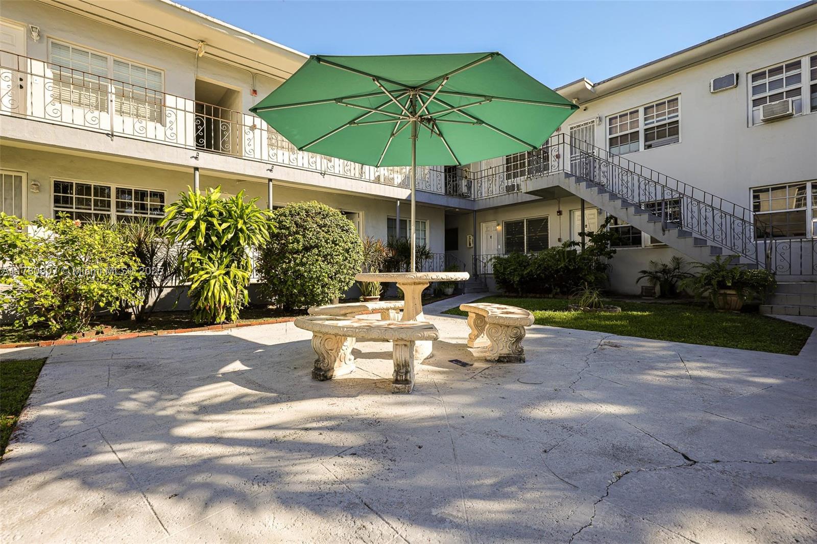 Rental Property at 555 Sw 16th Ave 6, Miami, Broward County, Florida - Bedrooms: 1 
Bathrooms: 1  - $1,700 MO.