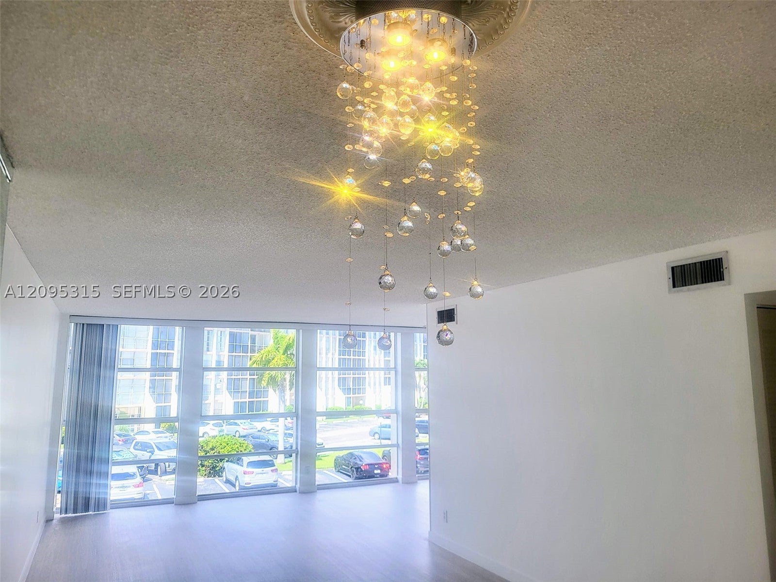 501 Three Islands Blvd 204