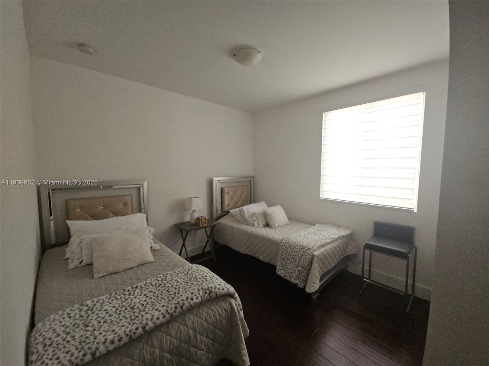 DORAL COMMONS RESIDENTIAL - Residential