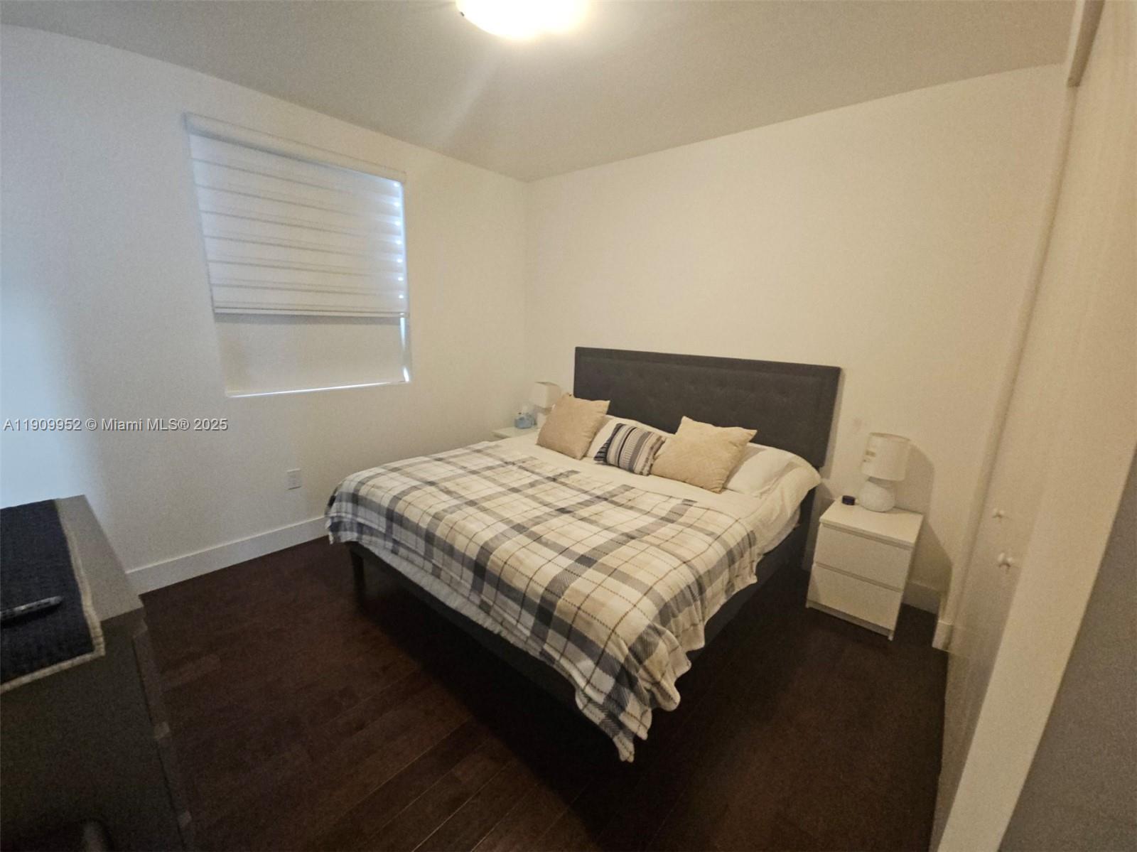 DORAL COMMONS RESIDENTIAL - Residential