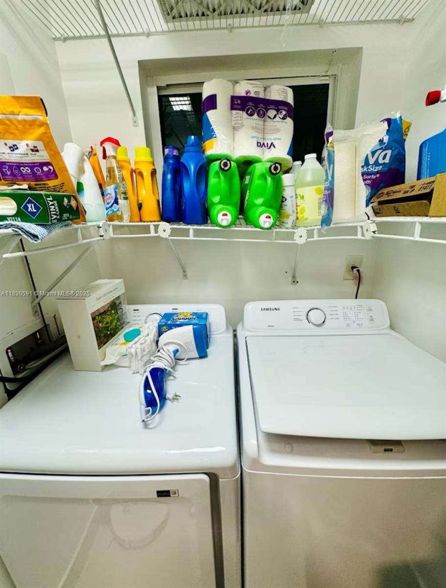 ALTOS DEL MAR NO 5 - Residential Lease