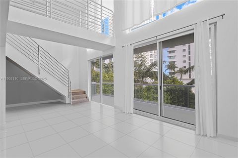 6362 Collins Ave 517 Miami Beach FL 33141