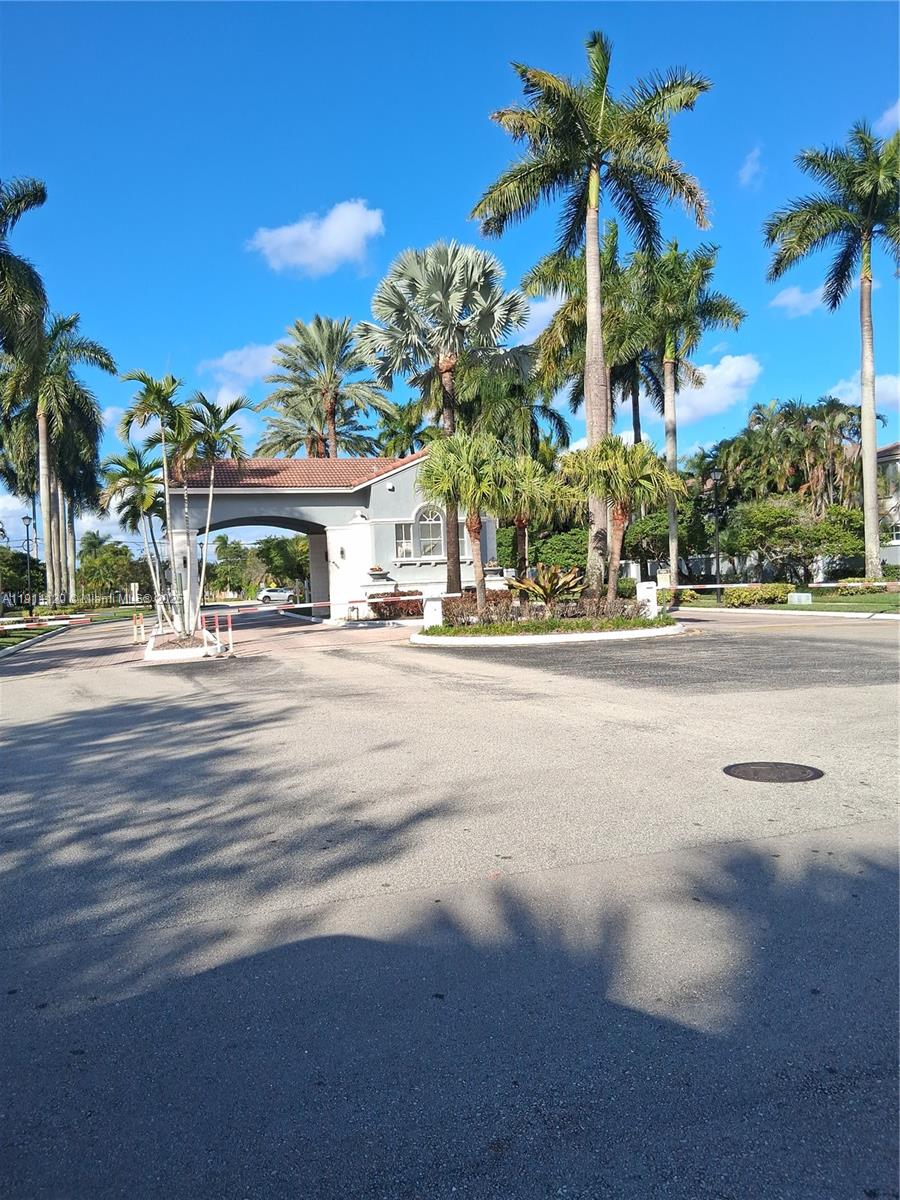 MAPLE RIDGE - Residential