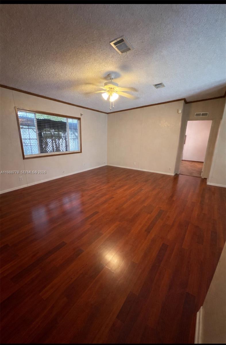 220 NE 12th Ave #165