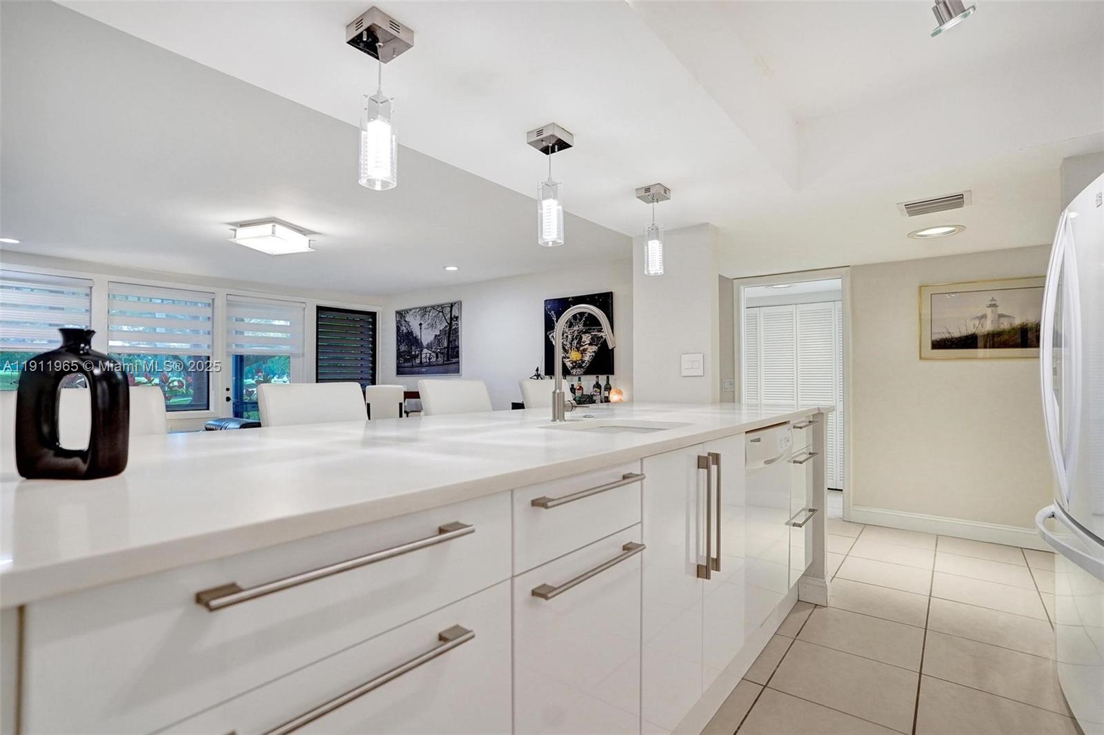 HAMMOCKS AT BOCA WEST CON - Residential