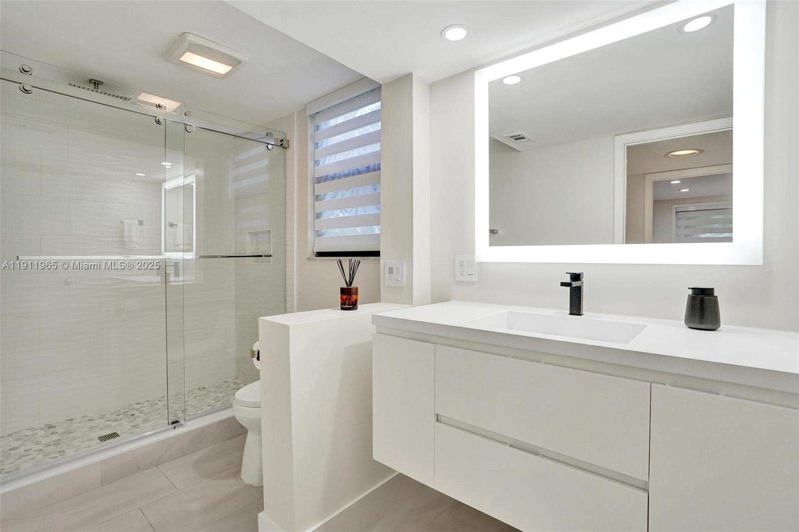 HAMMOCKS AT BOCA WEST CON - Residential