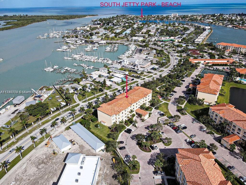 HARBOUR ISLE AT HUTCHINSO - Residential Lease