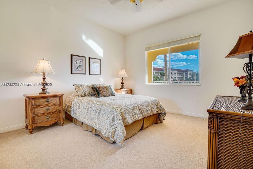 HARBOUR ISLE AT HUTCHINSO - Residential Lease