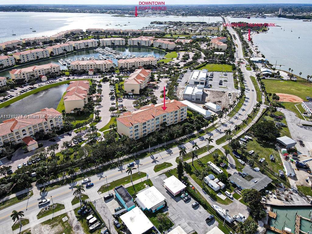 HARBOUR ISLE AT HUTCHINSO - Residential Lease