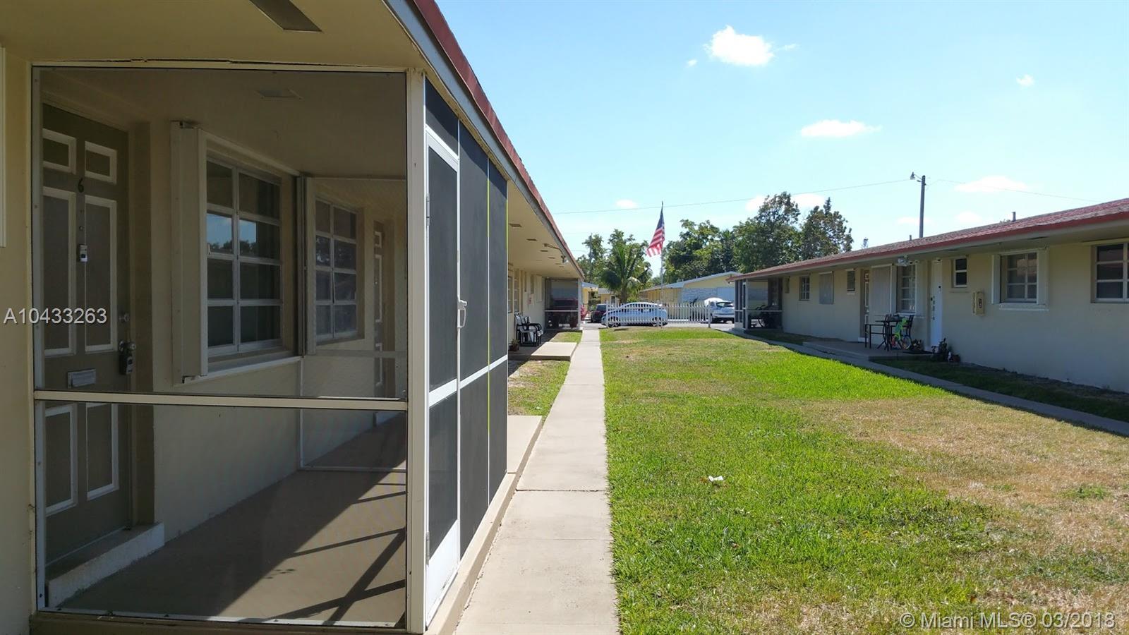 JACKSON MANOR APTS INC CB - Residential Lease