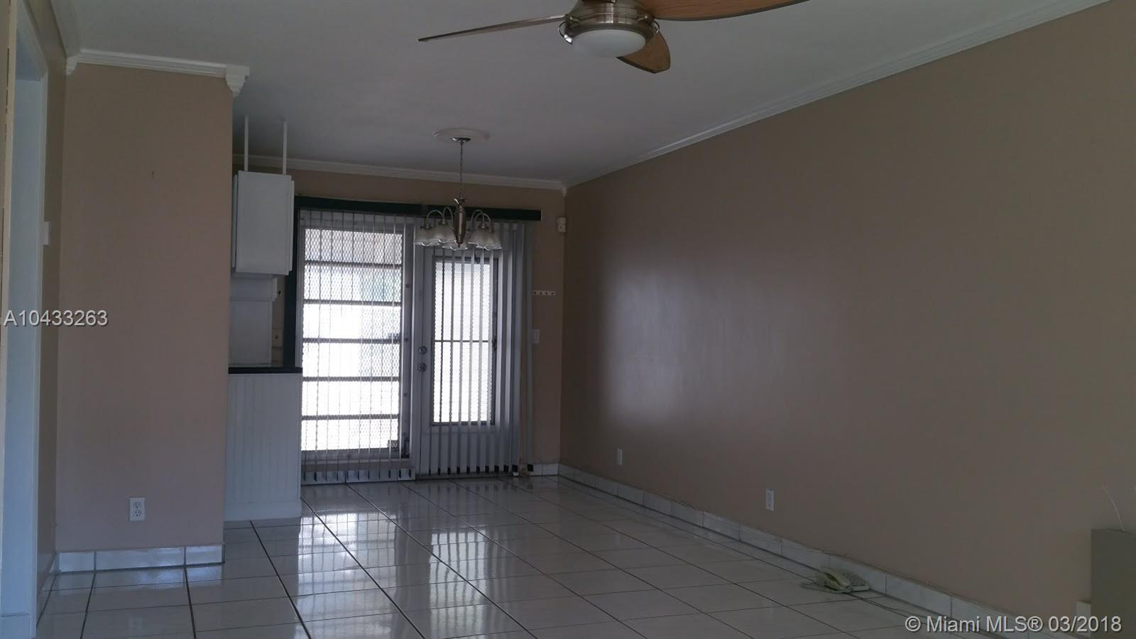 JACKSON MANOR APTS INC CB - Residential Lease