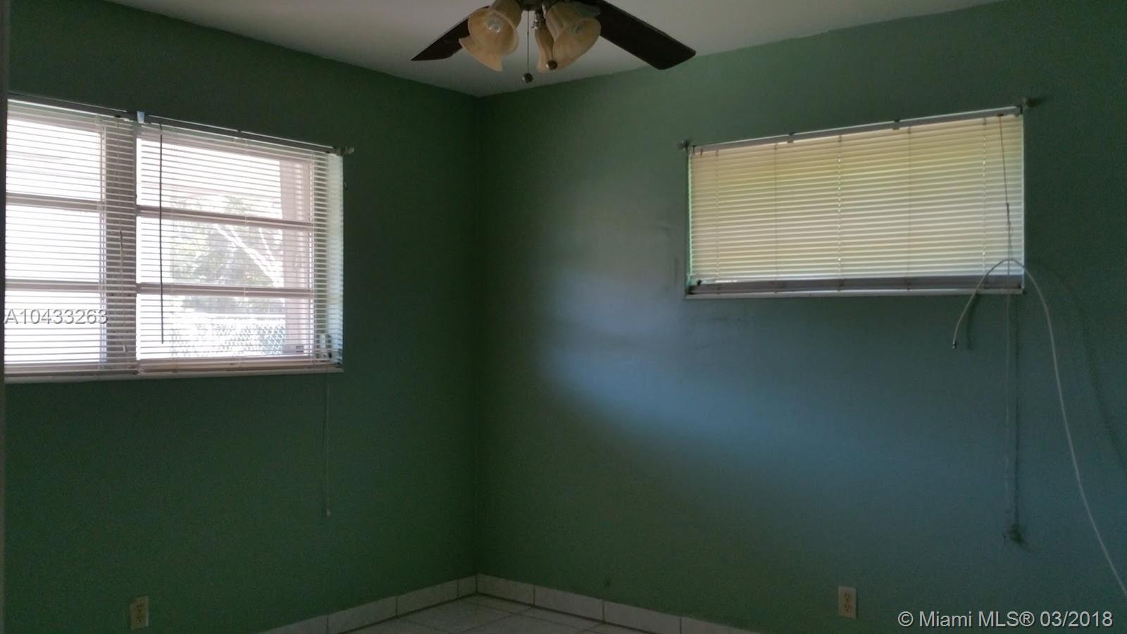 JACKSON MANOR APTS INC CB - Residential Lease