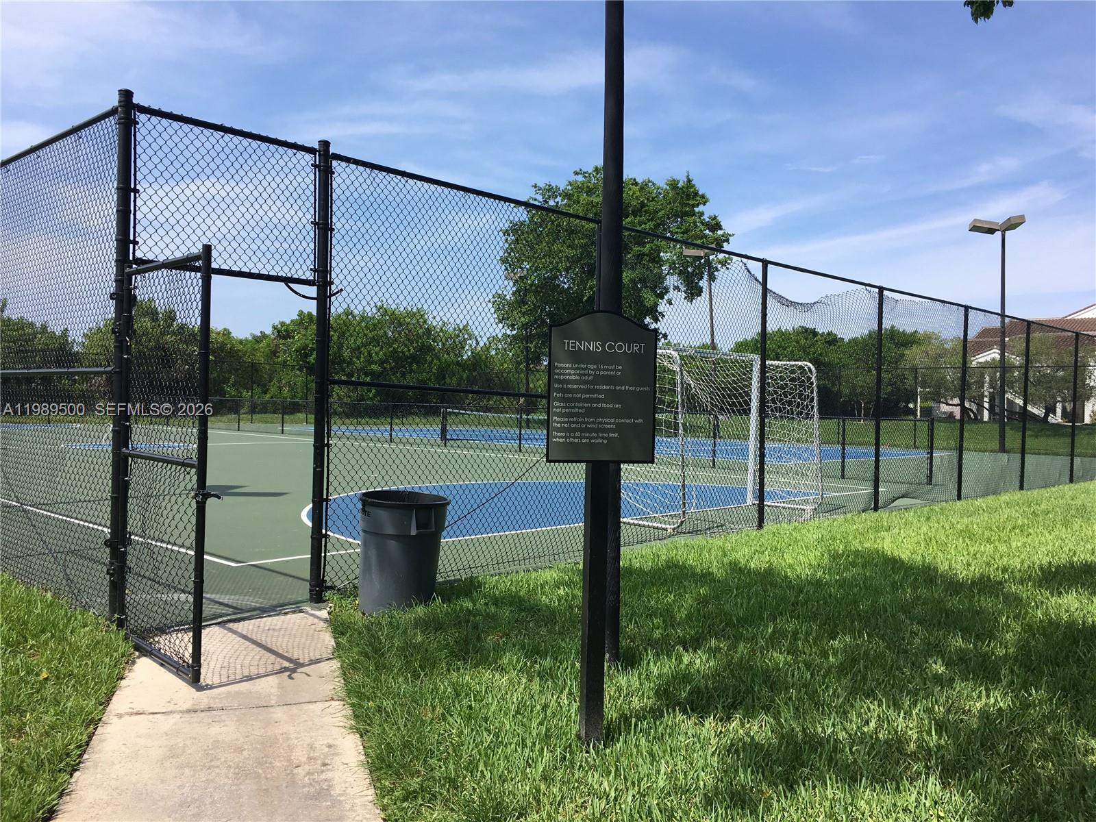 BOCA ENTRADA - Residential Lease