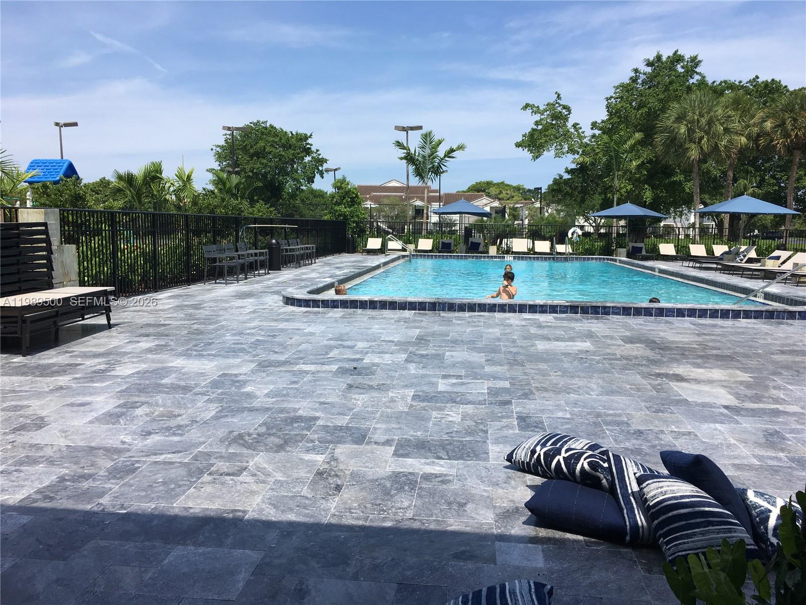 BOCA ENTRADA - Residential Lease