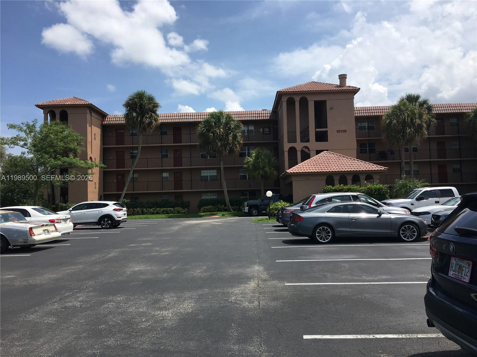 BOCA ENTRADA - Residential Lease
