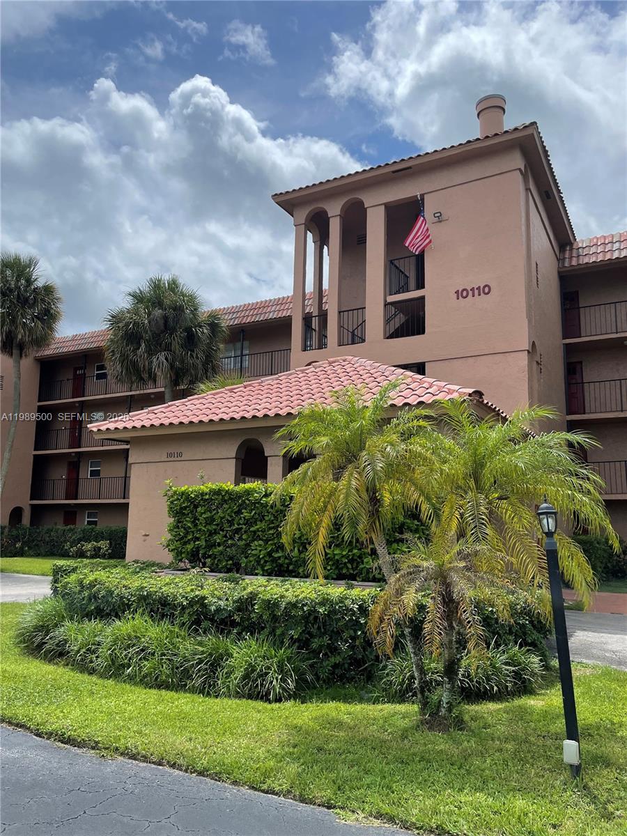 BOCA ENTRADA - Residential Lease