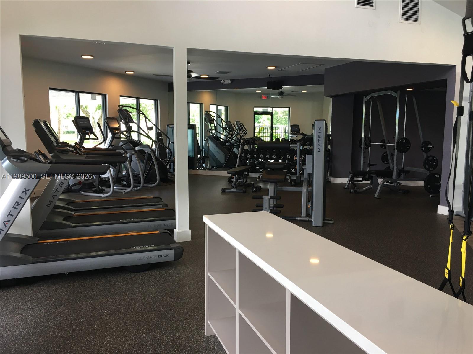 BOCA ENTRADA - Residential Lease