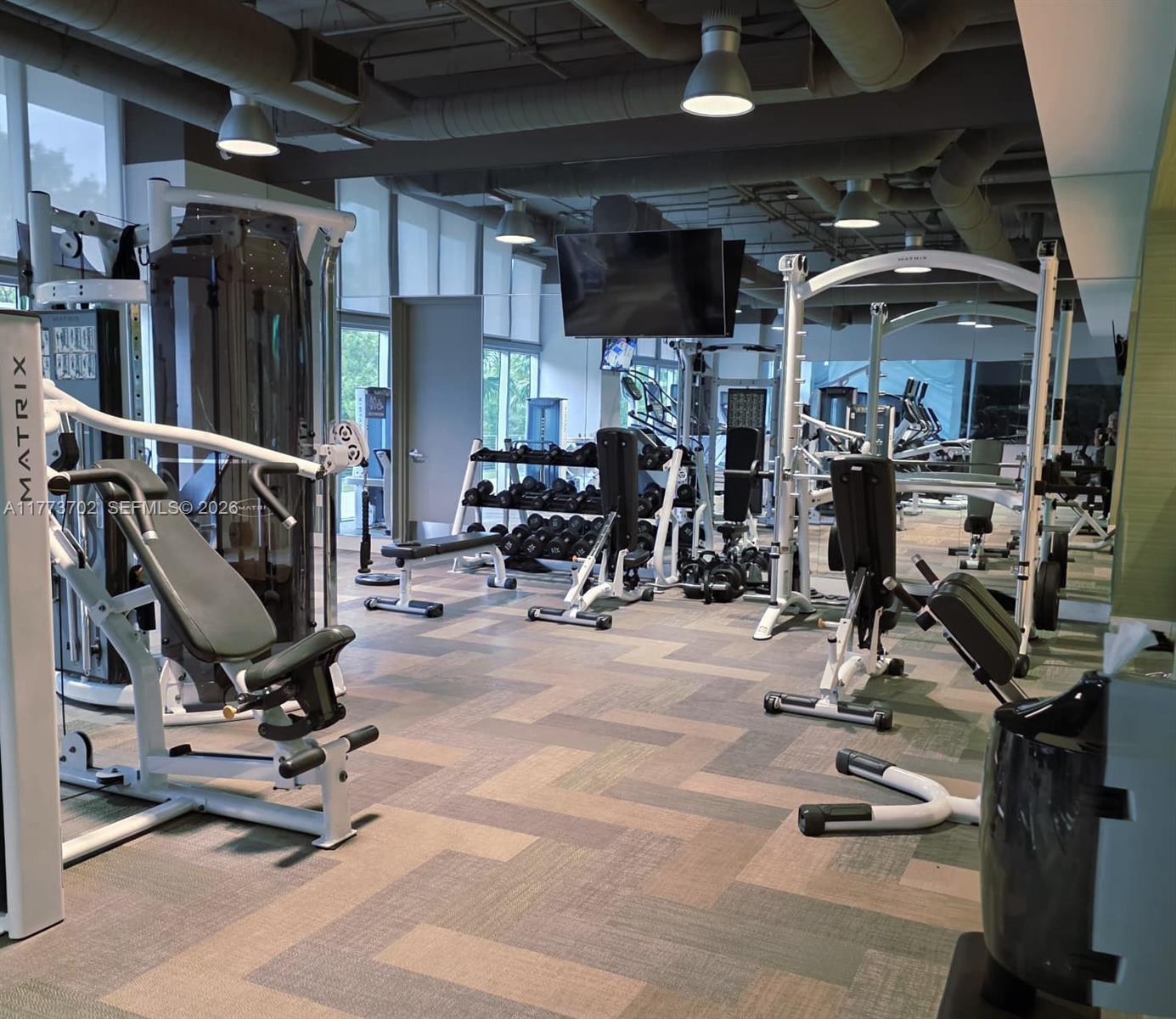 THE HARBOUR SOUTH CONDO - Residential