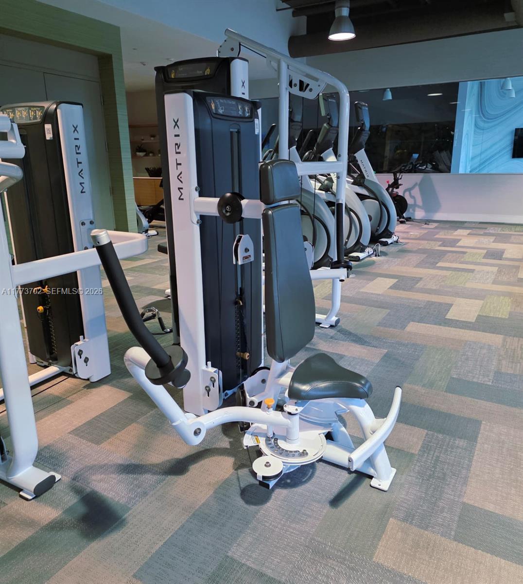 THE HARBOUR SOUTH CONDO - Residential