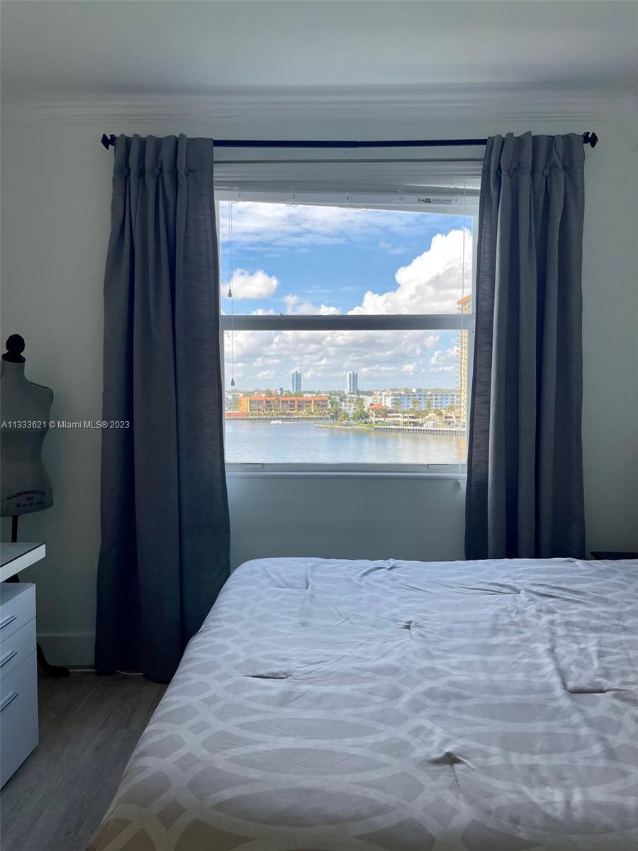 PORTO BELLAGIO CONDO - Residential Lease