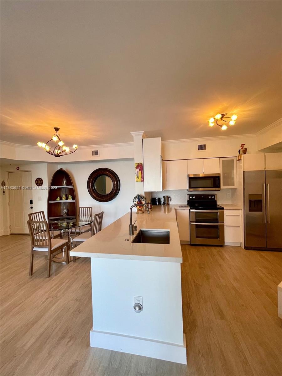 PORTO BELLAGIO CONDO - Residential Lease