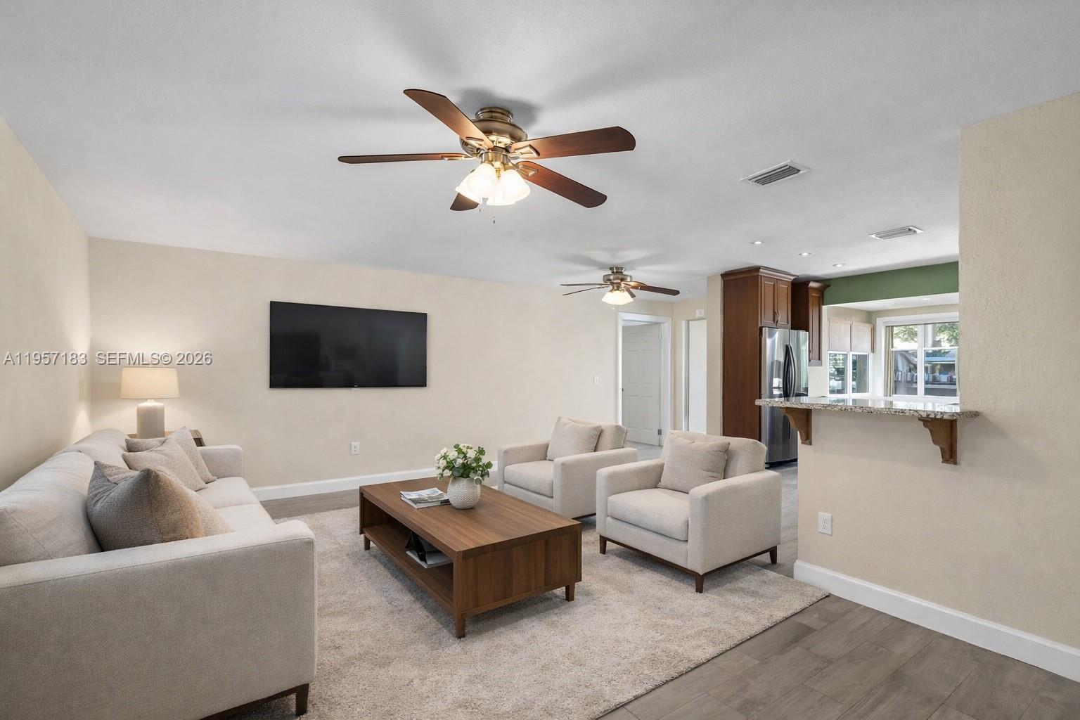 SUNRISE GOLF VILLAGE SEC - Residential