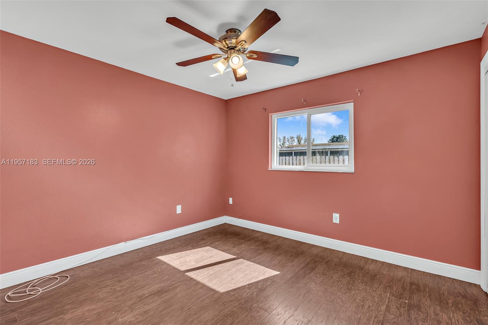 SUNRISE GOLF VILLAGE SEC - Residential