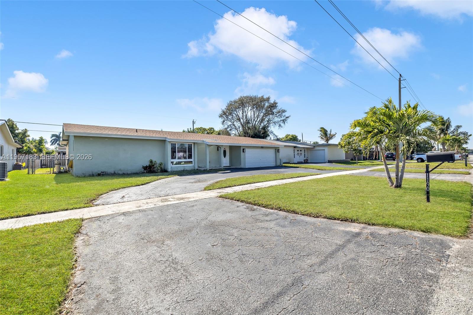 SUNRISE GOLF VILLAGE SEC - Residential