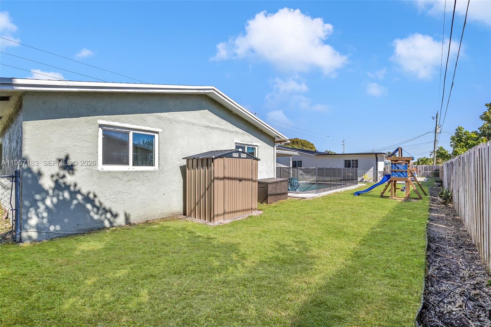 SUNRISE GOLF VILLAGE SEC - Residential