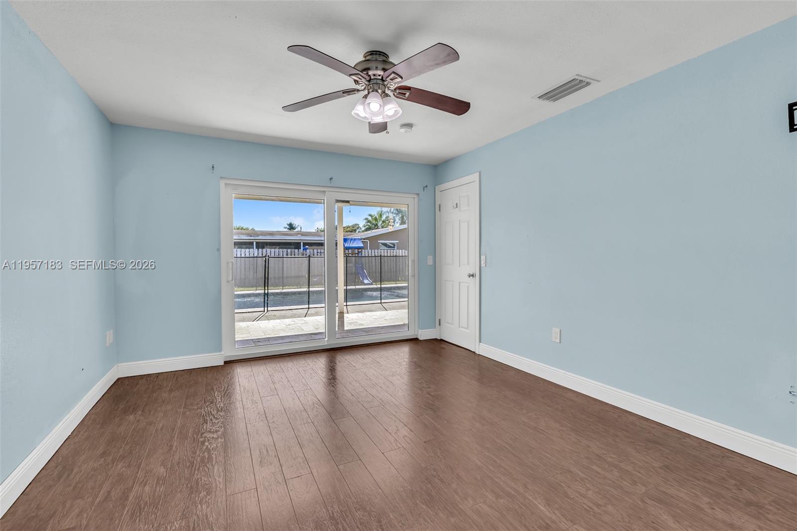 SUNRISE GOLF VILLAGE SEC - Residential