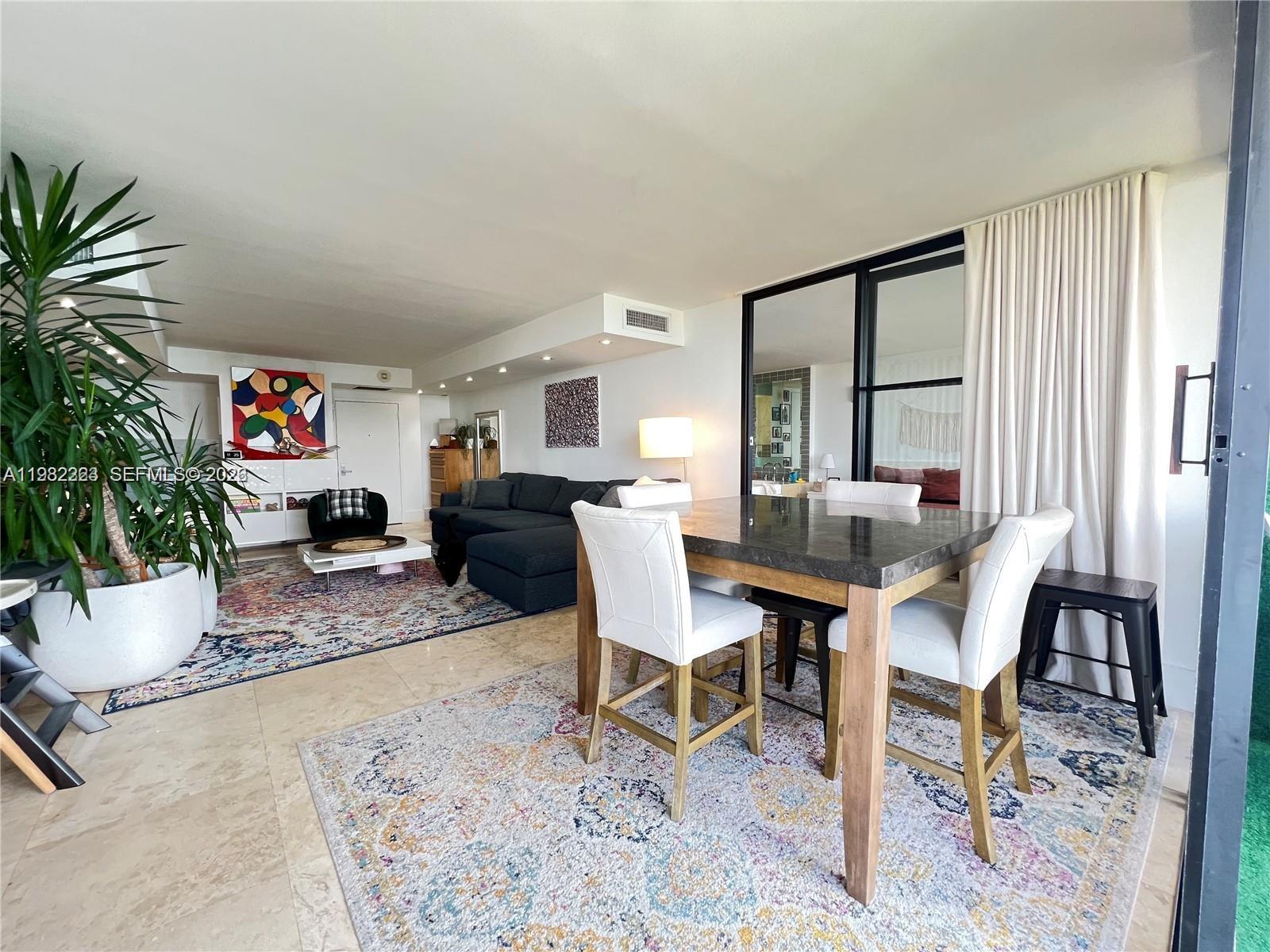 THE PALM BAY YACHT CLUB C - Residential Lease