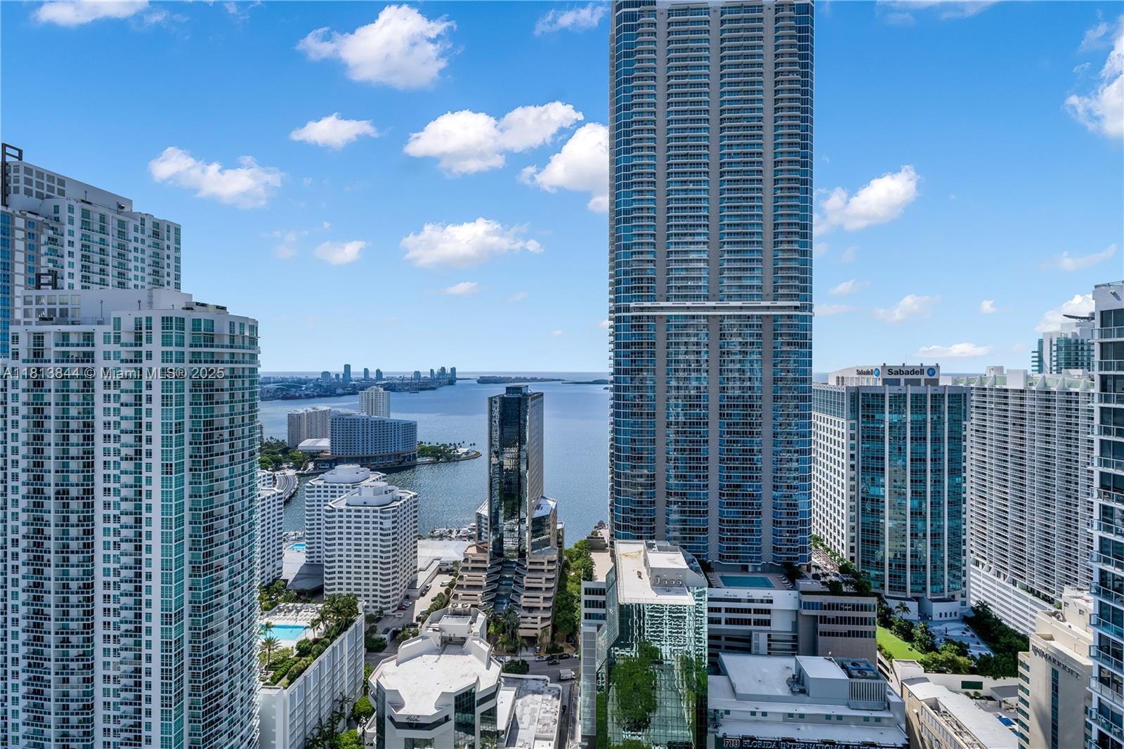 1010 Brickell Ave 4105