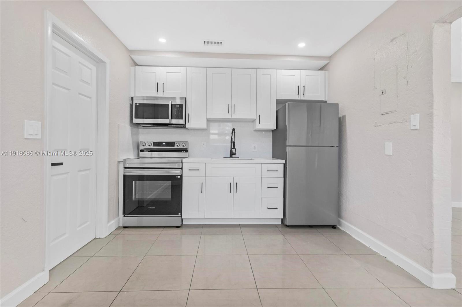 CARVER RANCHES REV PLAT - Residential