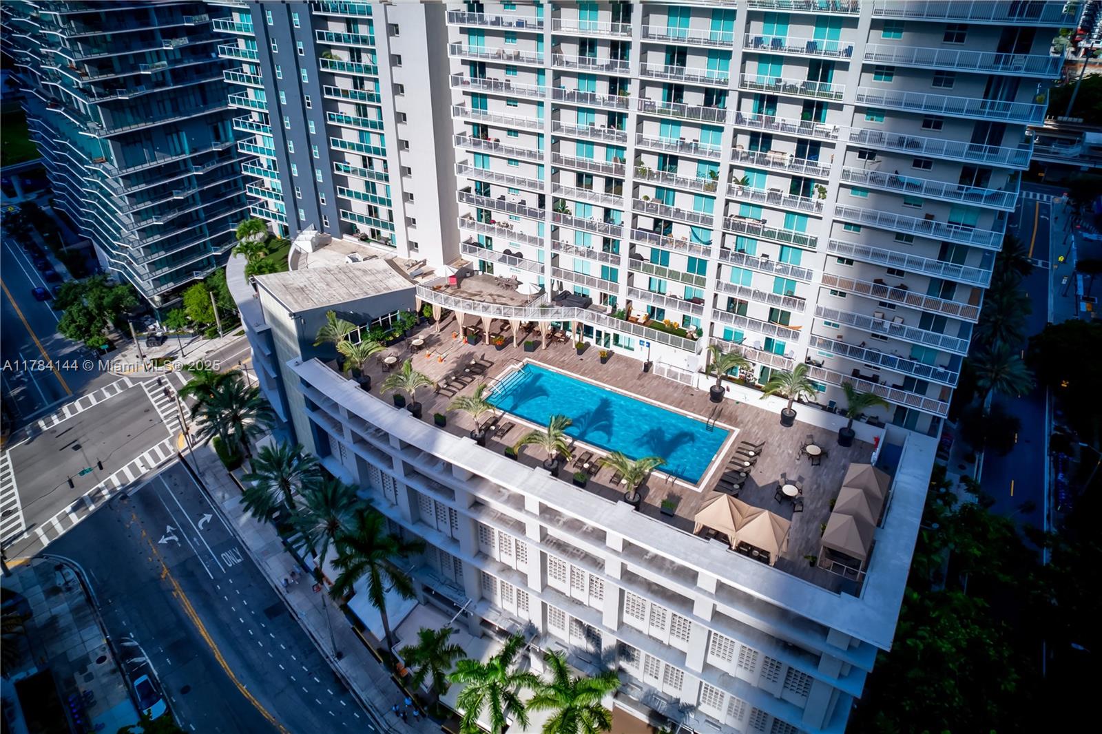 1250 S Miami Ave 2802