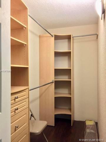 KINGS POINT MONACO CONDOS - Residential Lease