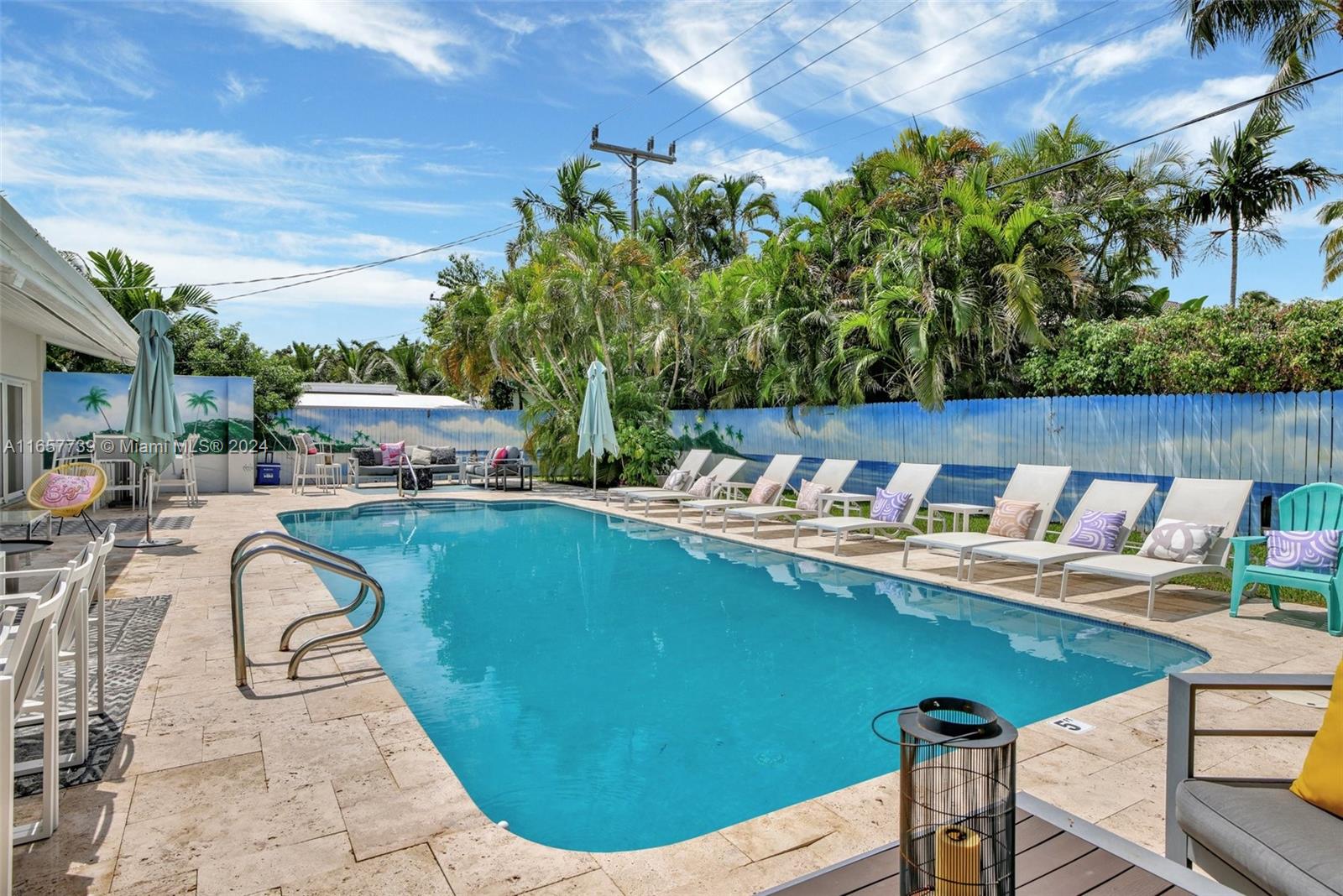 HARBOR BEACH - Residential