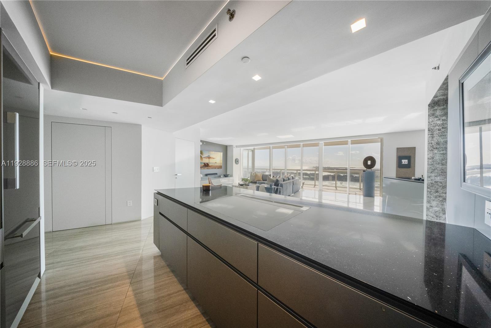 ICON CONDO - Residential Lease