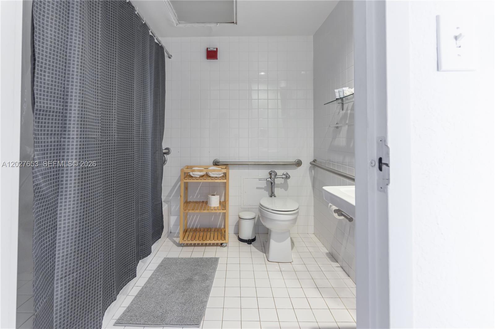 CASTLE BEACH CLUB CONDO - Residential