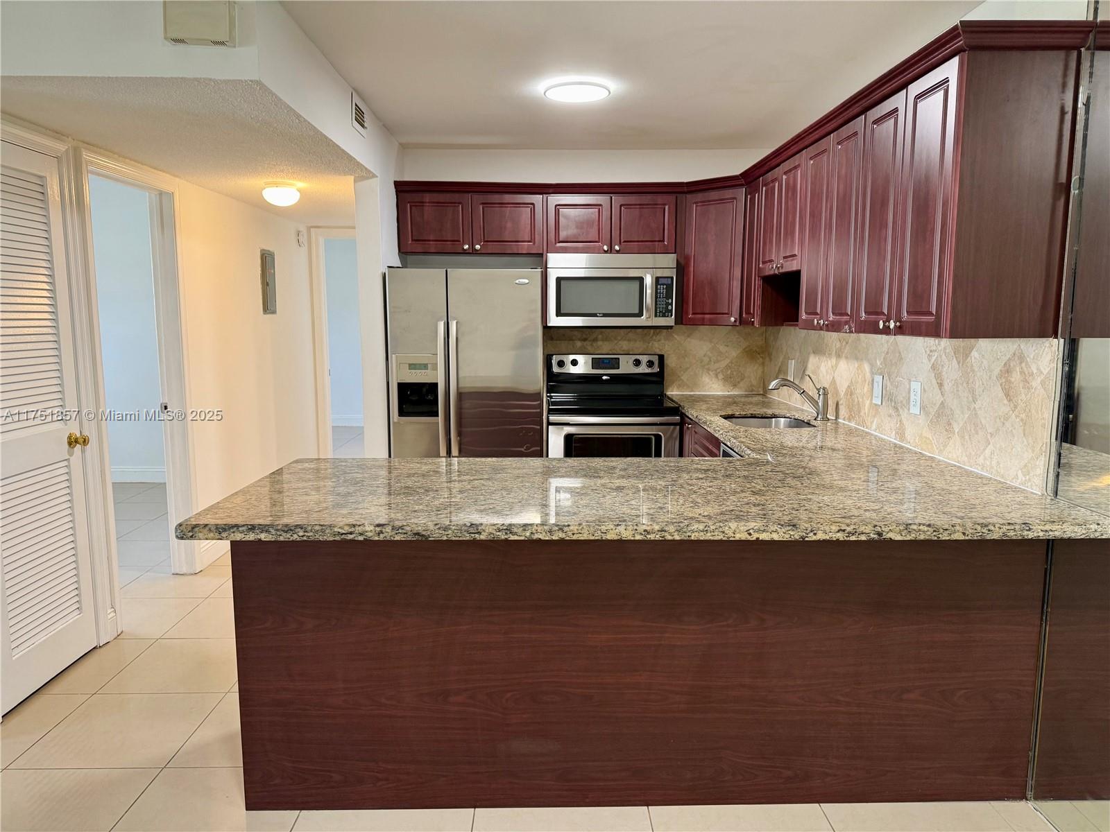 EDGEWOOD CONDOS - Residential Lease