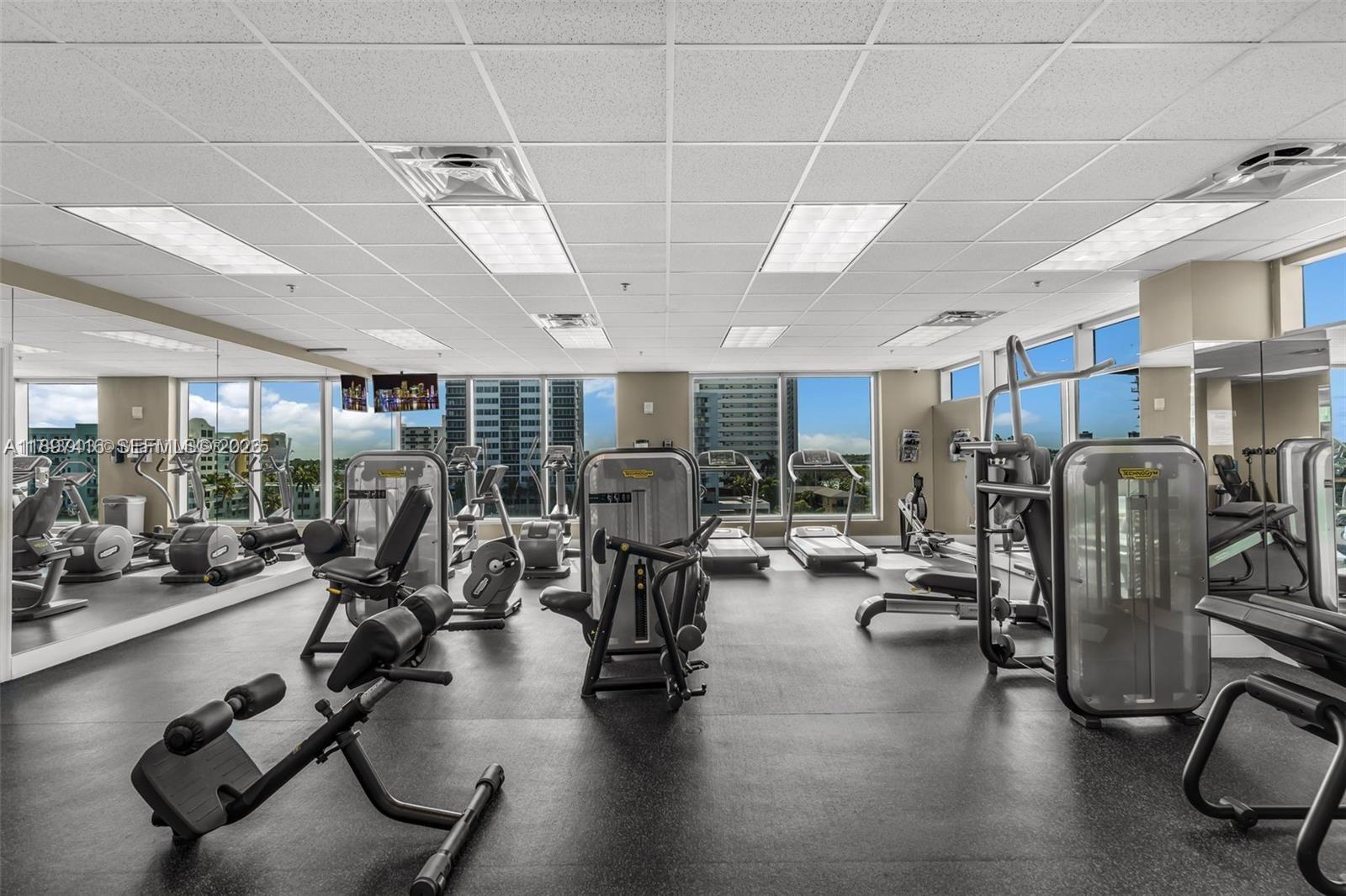 ELOQUENCE ON THE BAY COND - Residential