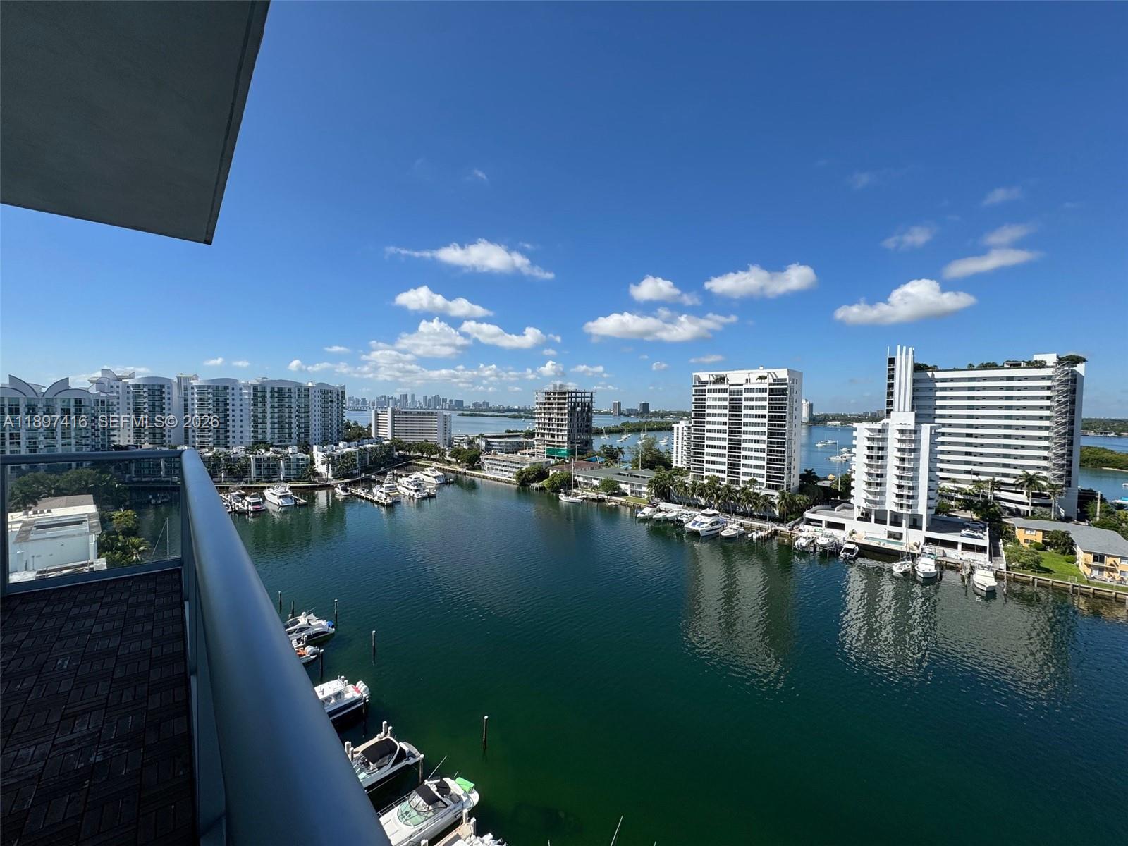 ELOQUENCE ON THE BAY COND - Residential