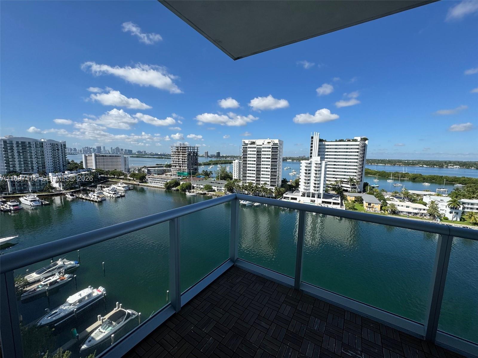 ELOQUENCE ON THE BAY COND - Residential