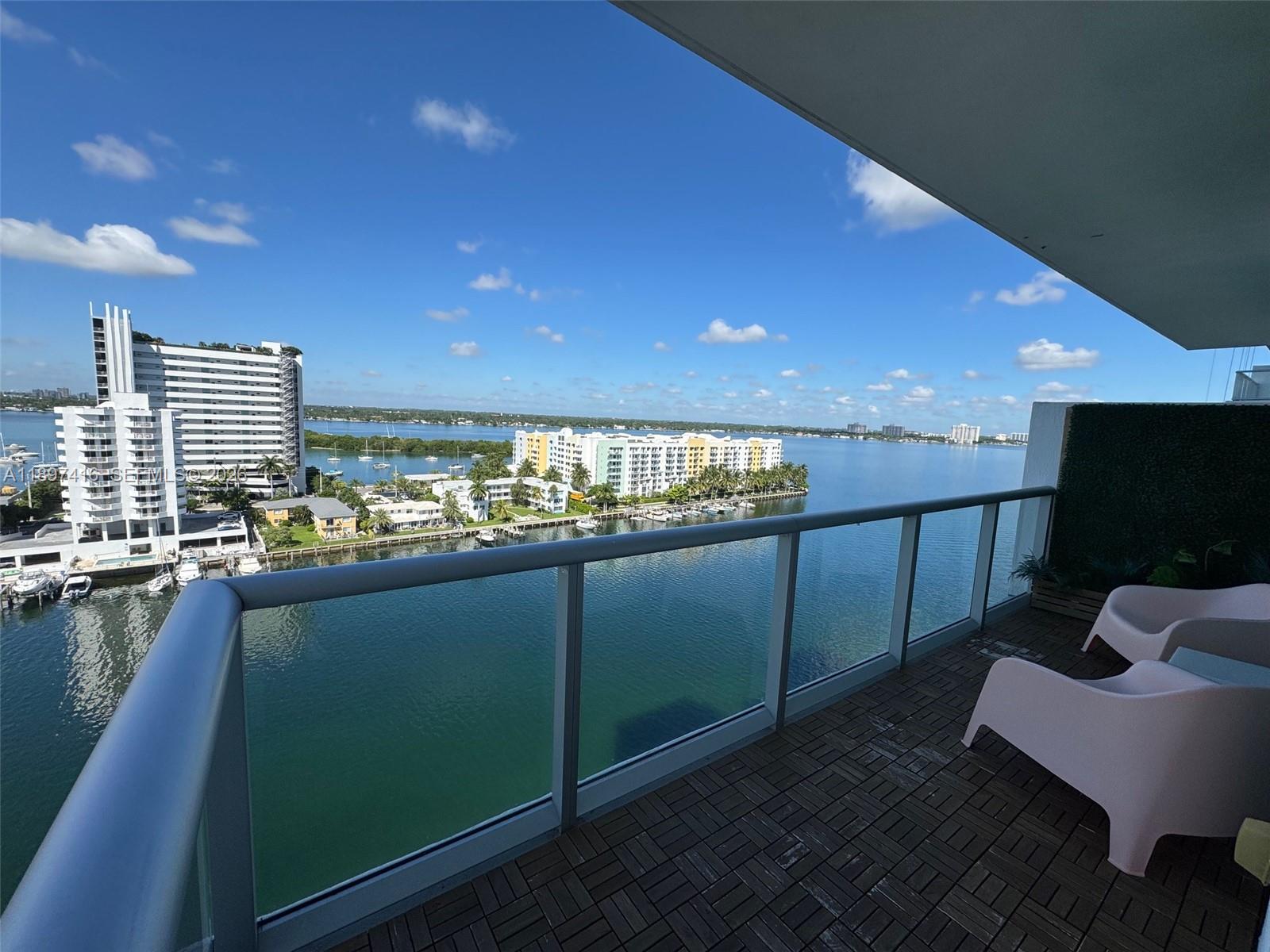 ELOQUENCE ON THE BAY COND - Residential