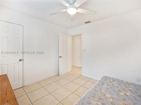 Tiny photo for 700 SW 12th St, Fort Lauderdale, FL 33315 (MLS # A12042912)