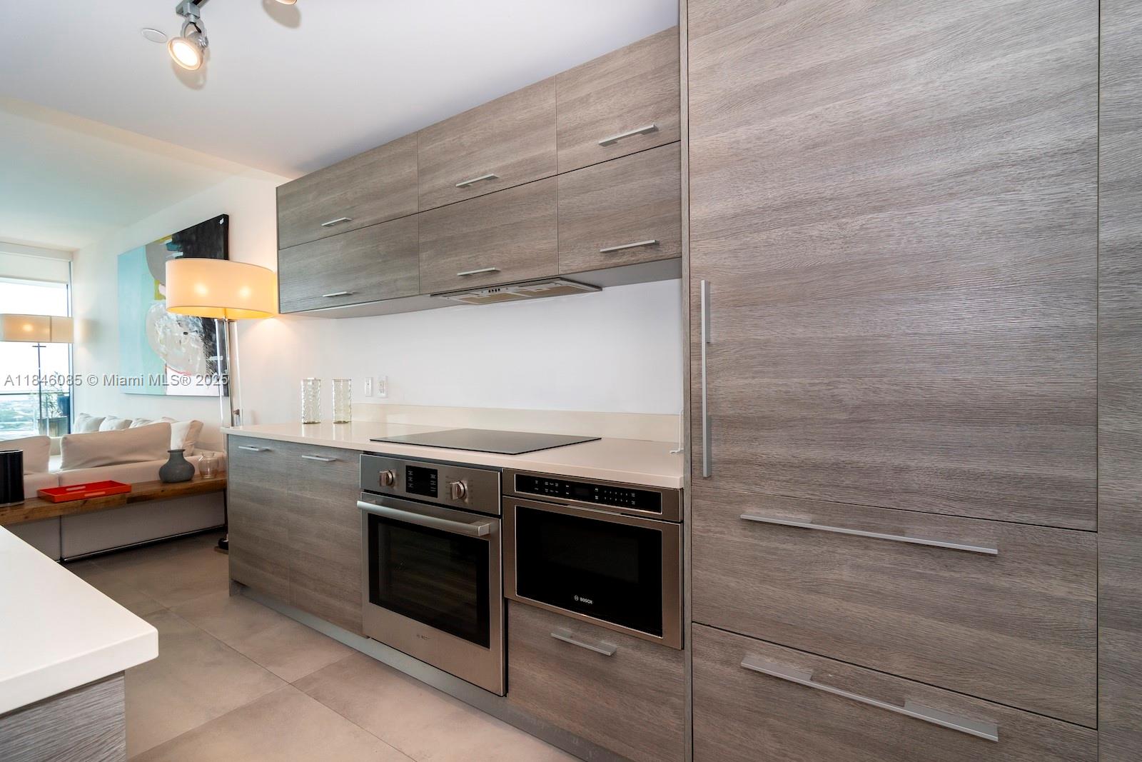 PARAISO BAY CONDO - Residential