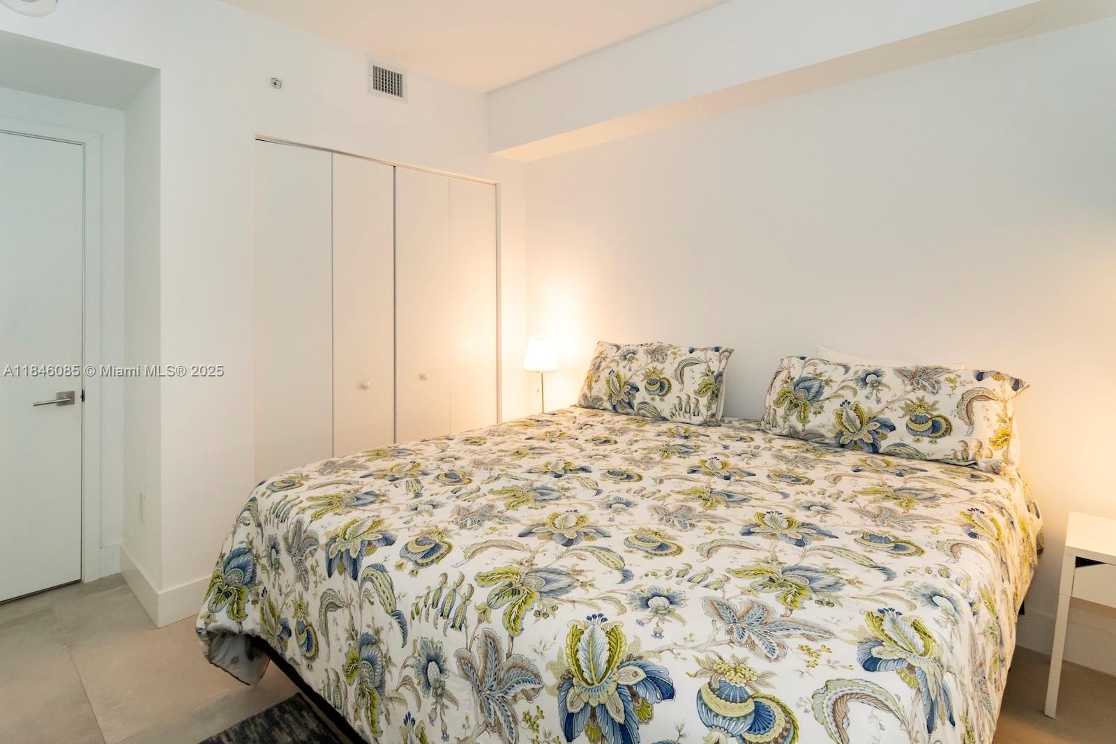 PARAISO BAY CONDO - Residential