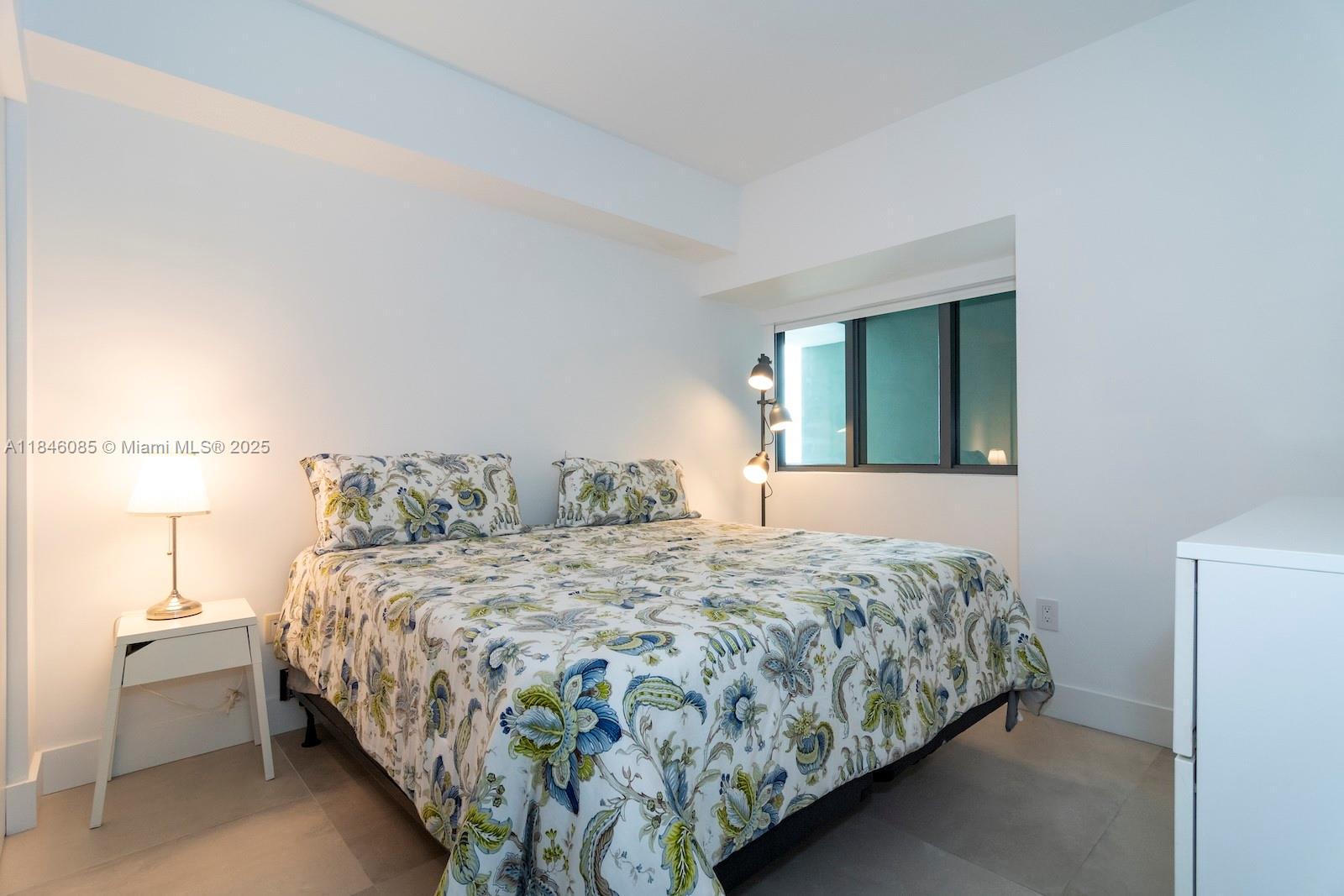 PARAISO BAY CONDO - Residential