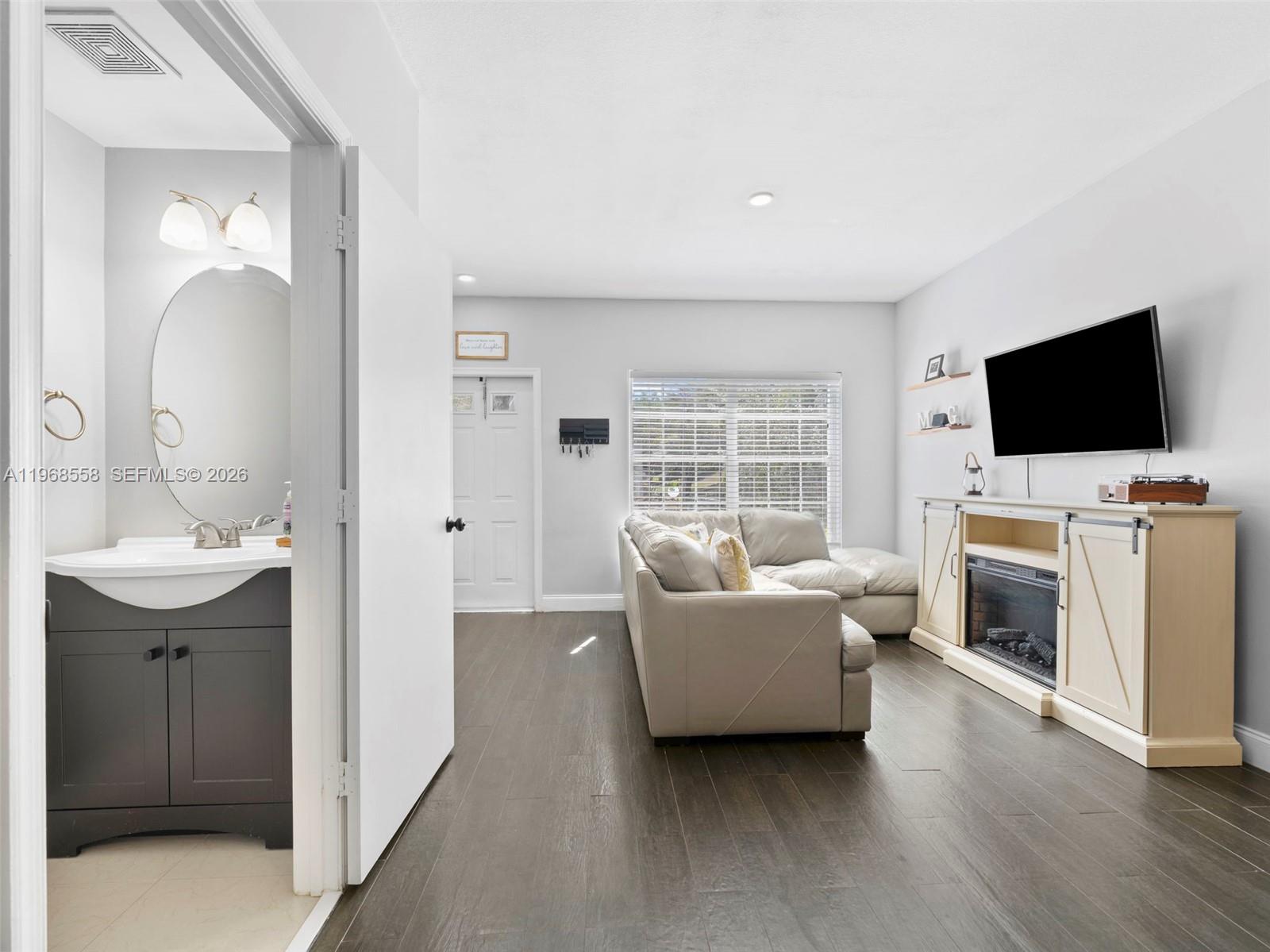 LAND SECTION 6-NORTH - Residential