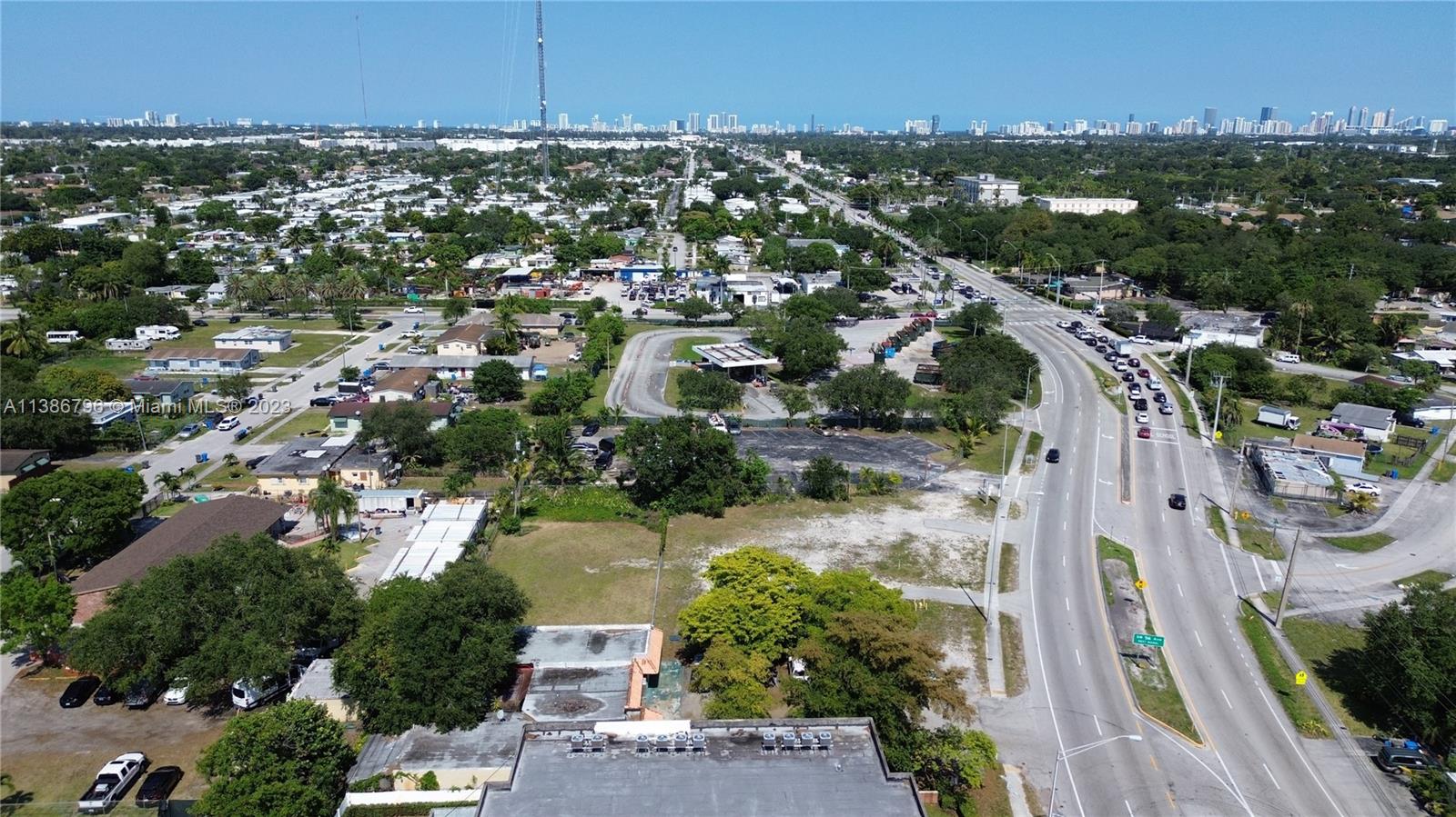 MIAMI GARDENS ESTATES - Land