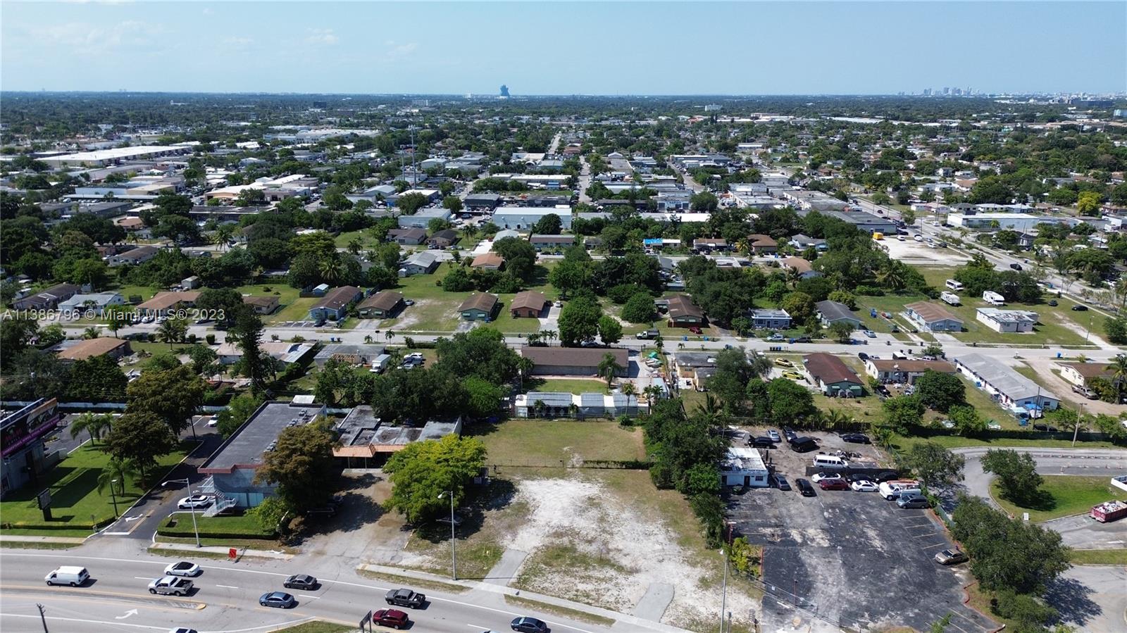 MIAMI GARDENS ESTATES - Land